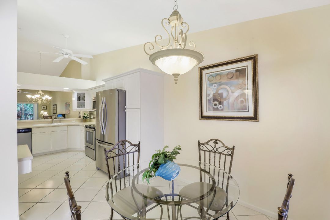 6830 Beach Resort Dr #4, Naples, FL 34114