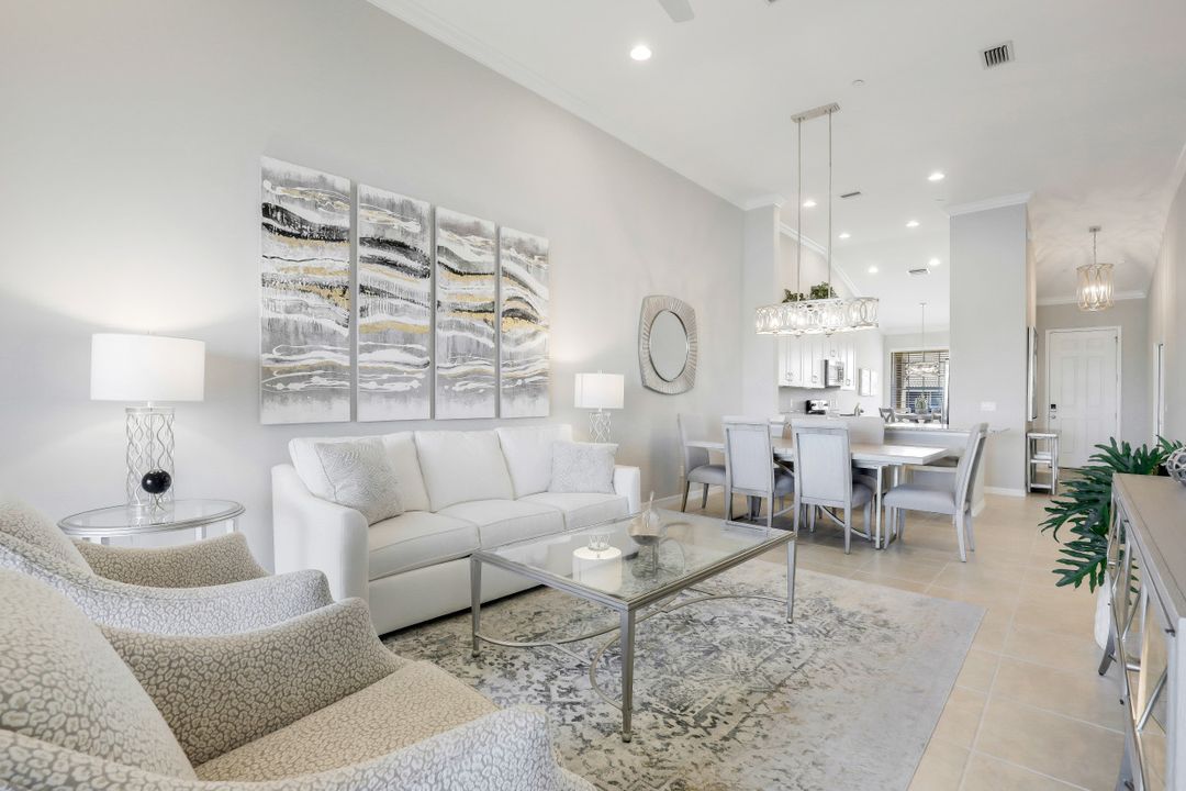 9377 Pocida Ct #201, Naples, FL 34119