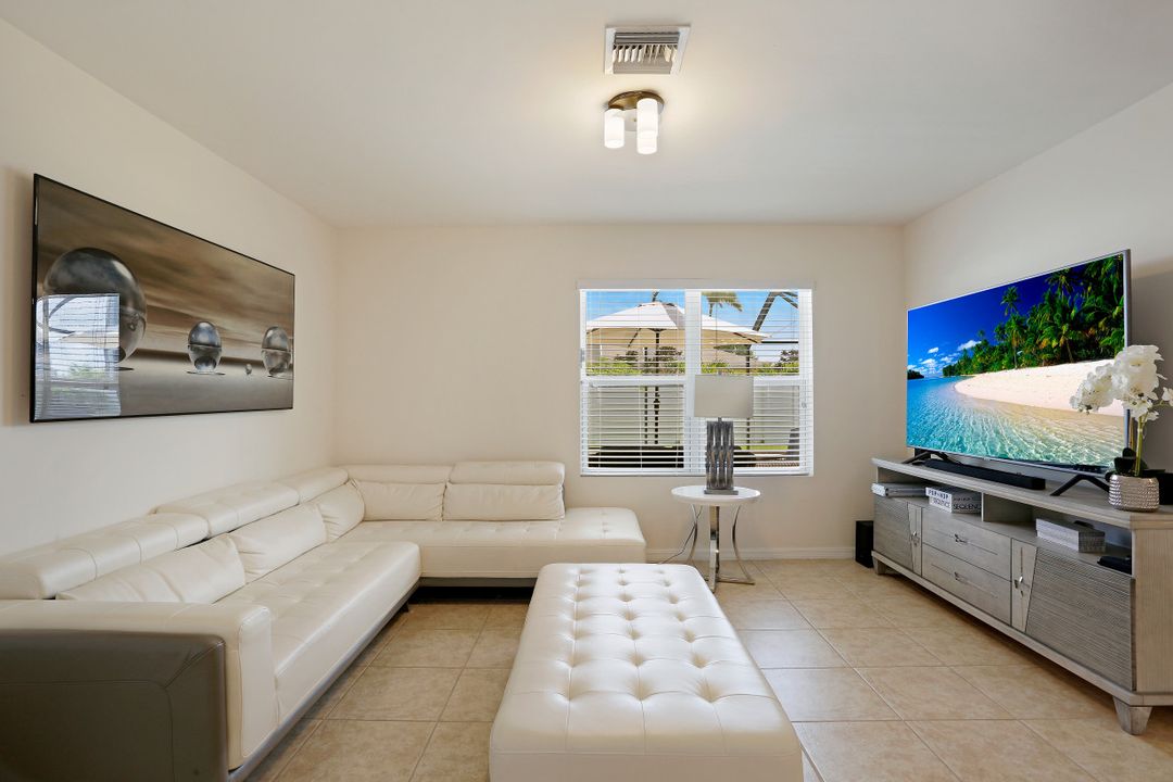 618 SW 18th St #PH , Cape Coral, FL 33991