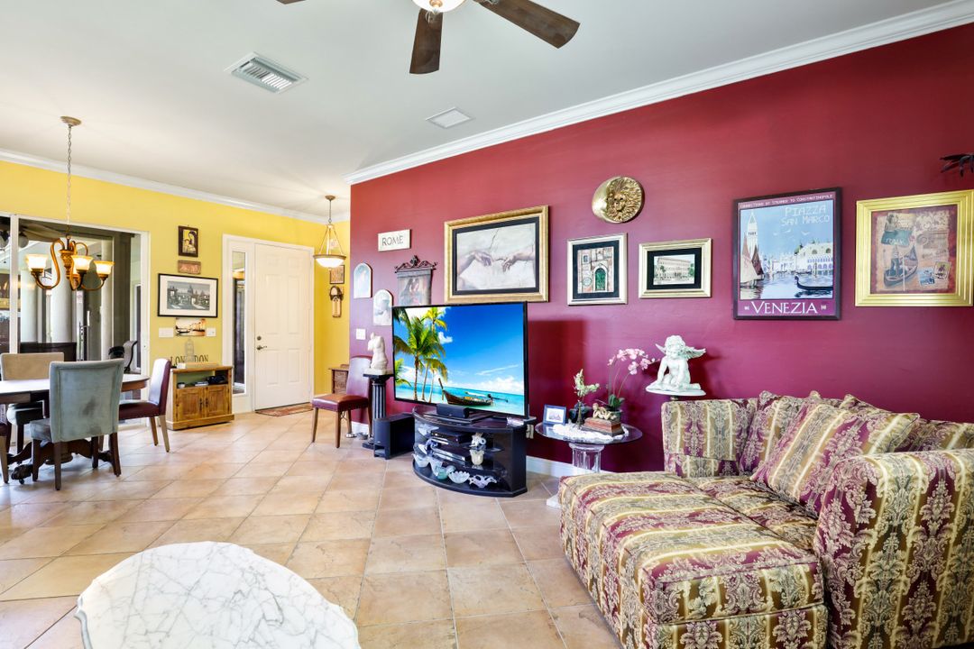 5520 Cheshire Dr, Fort Myers, FL 33912