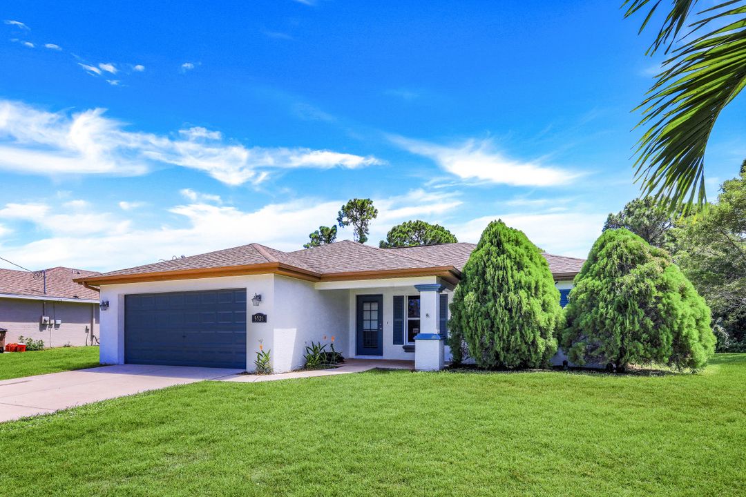 3521 NE 17th Pl, Cape Coral, FL 33909