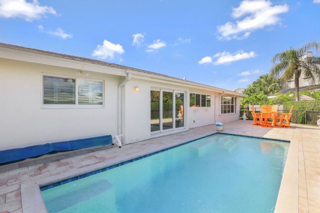 385 Century Dr, Marco Island, FL 34145
