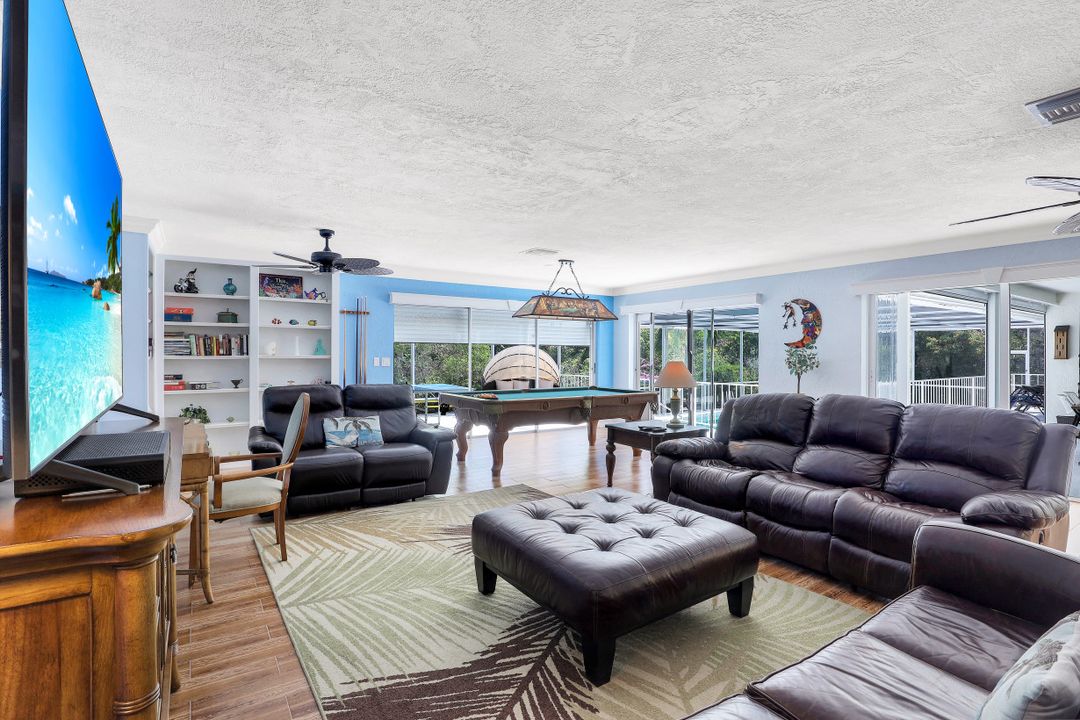 1575 Ludlow Rd, Marco Island, FL 34145