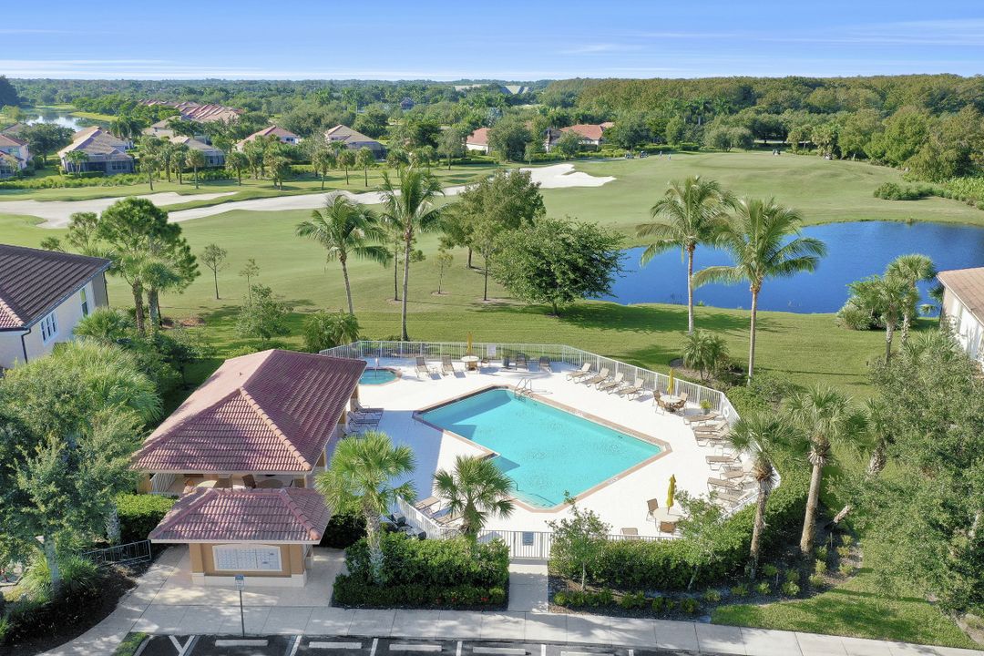 12041 Covent Garden Ct #2204, Naples, FL 34120