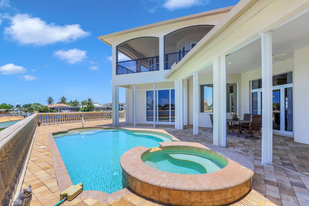 1404 Butterfield Ct, Marco Island, FL 34145