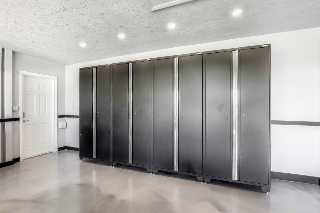 1251 Treasure Ct, Marco Island, FL 34145