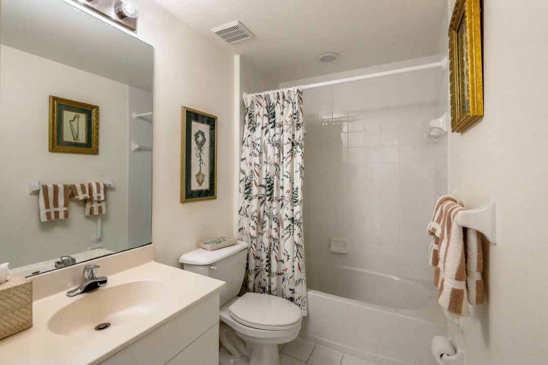 700 Lambiance Cir Apt 101, Naples, FL 34108