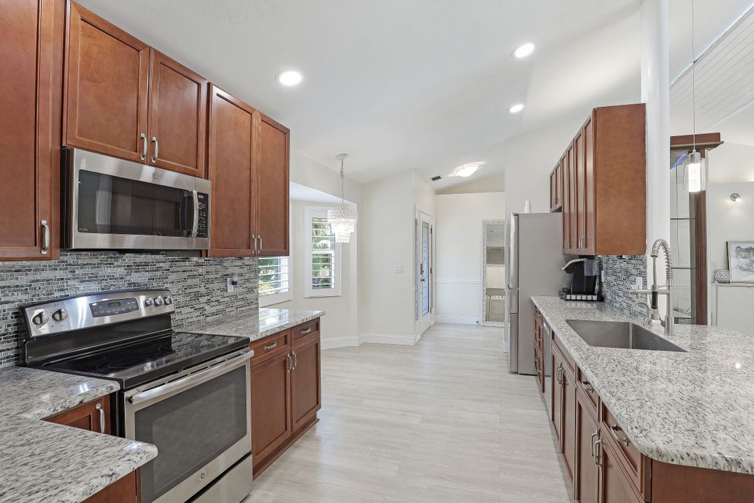 3831 Riviera Cir, Bonita Springs, FL 34134