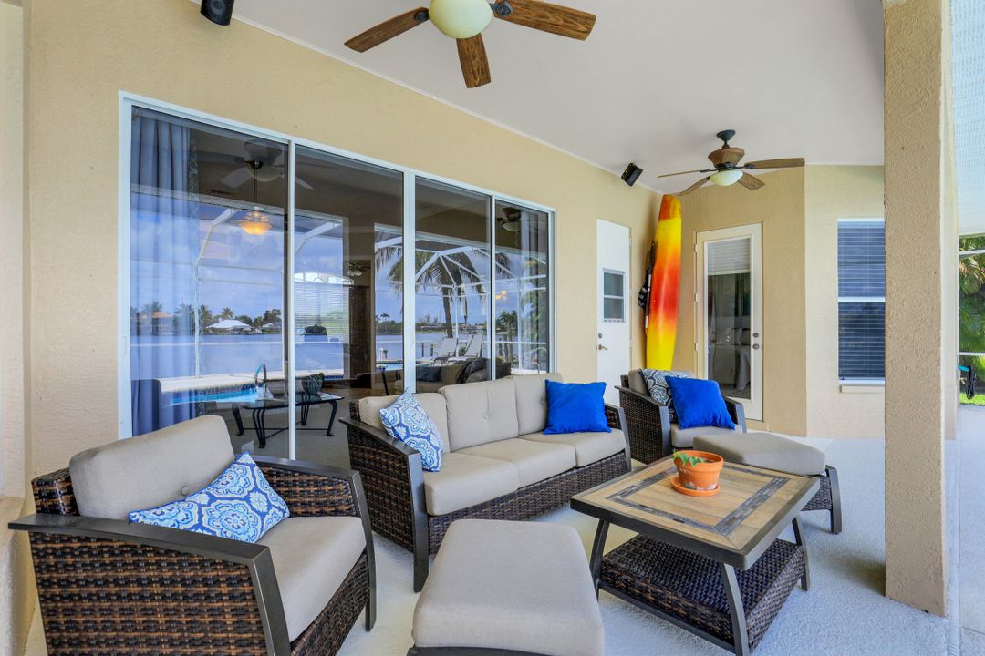 411 SW 49th Ln, Cape Coral, FL 33914