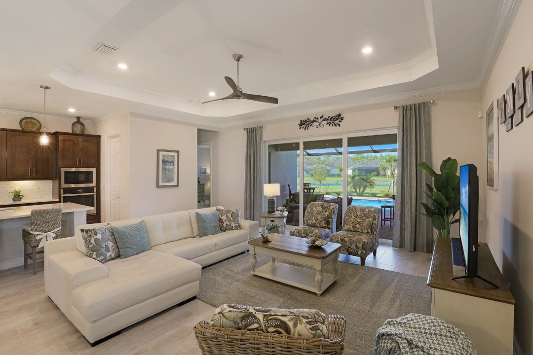 15254 Blue Bay Cir, Fort Myers, FL 33913