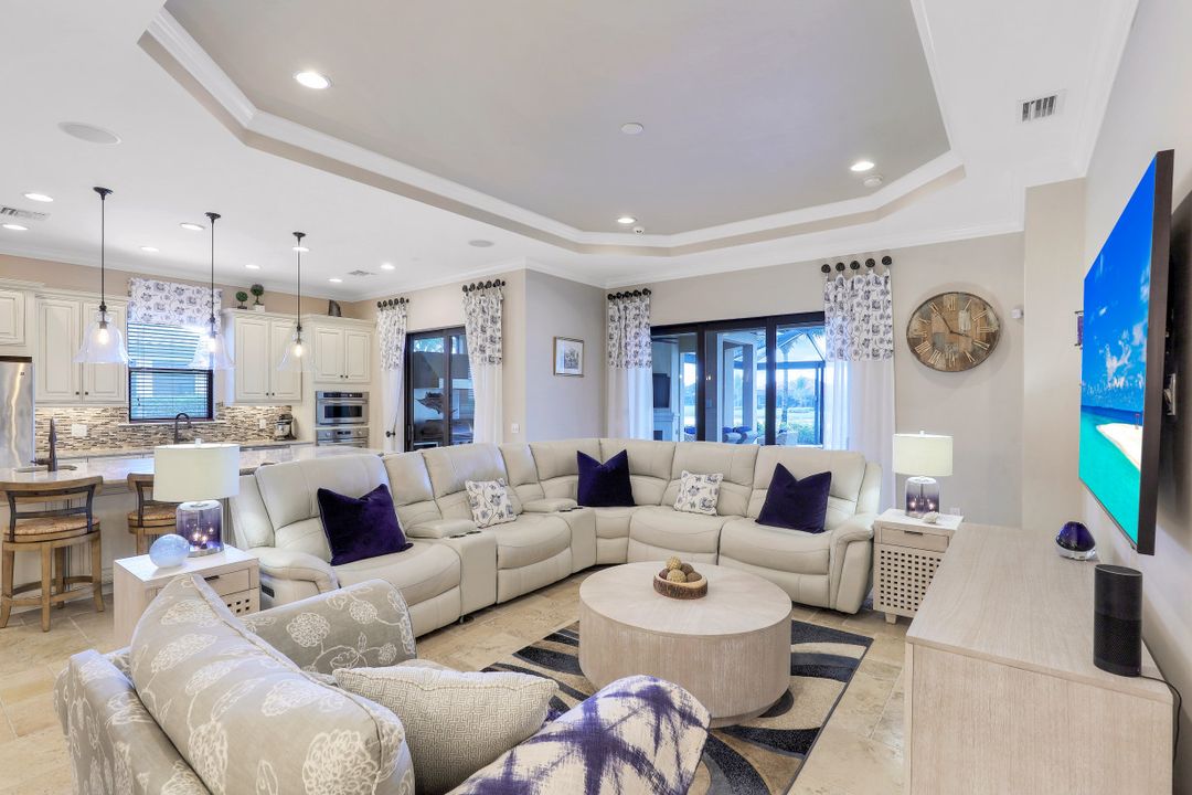 9524 Mussorie Ct, Naples, FL 34114