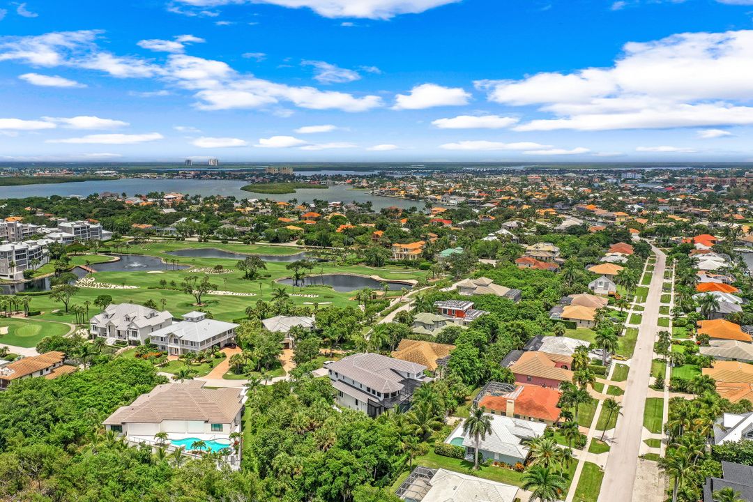 261 Hideaway Cir N, Marco Island, FL 34145