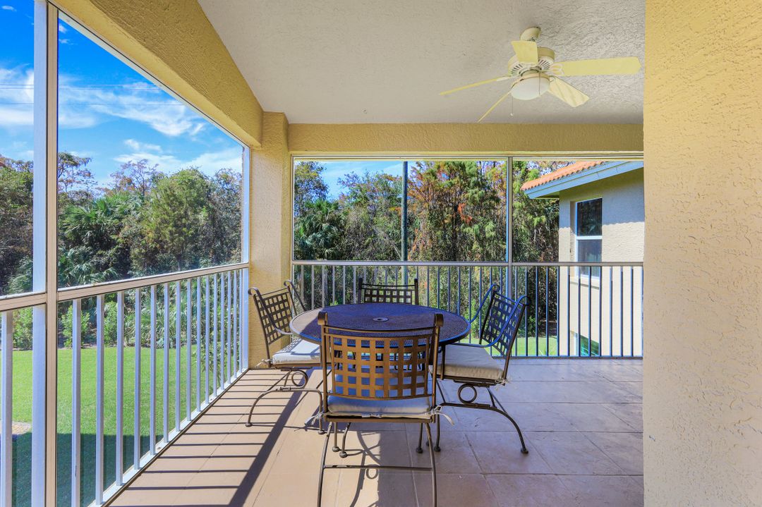 6765 Huntington Lakes Cir  #201, Naples, FL 34119