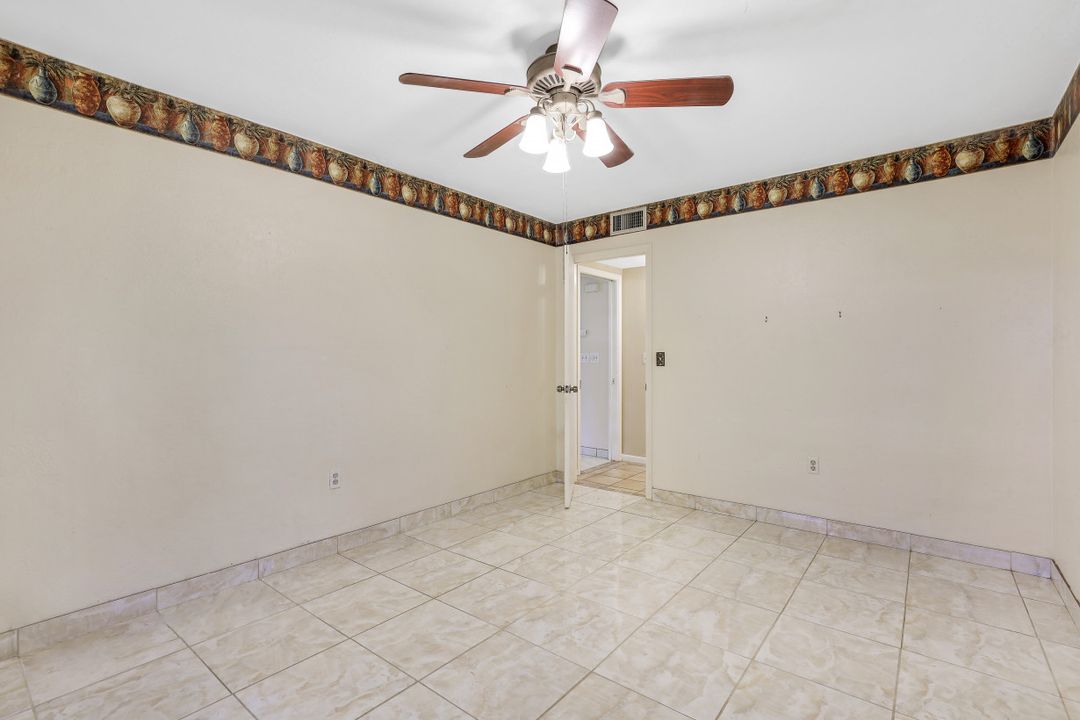8815 Somerset Blvd, Fort Myers, FL 33919