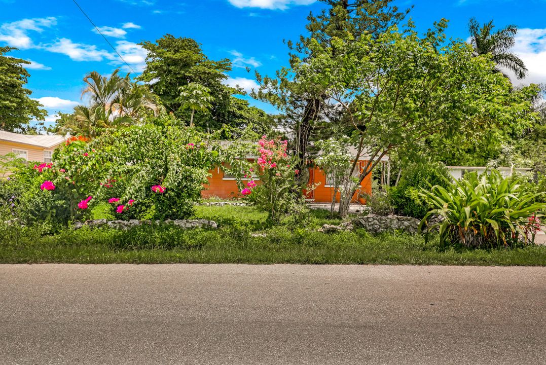 27767 New York St, Bonita Springs, FL 34135