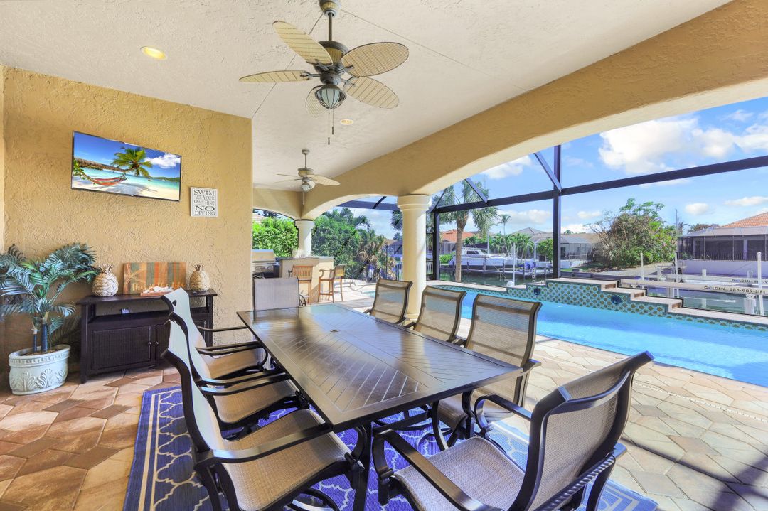 707 Plantation Ct, Marco Island, FL 34145