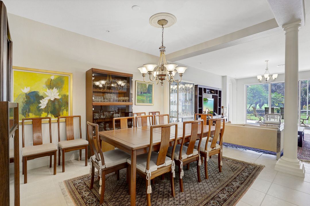 4600 Winged Foot Ct #104, Naples, FL 34112