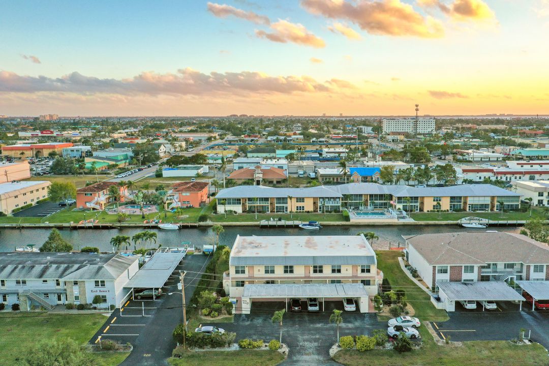 912 SE 46th St #202, Cape Coral, FL 33904