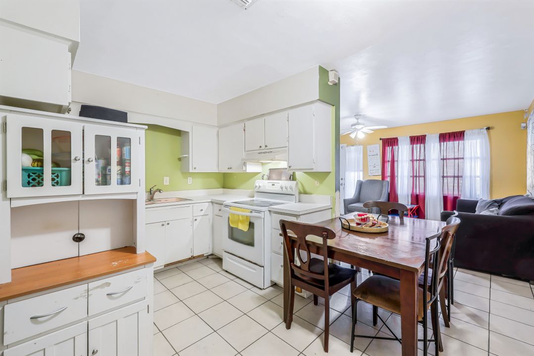 926 Marsh Ave, Fort Myers, FL 33905