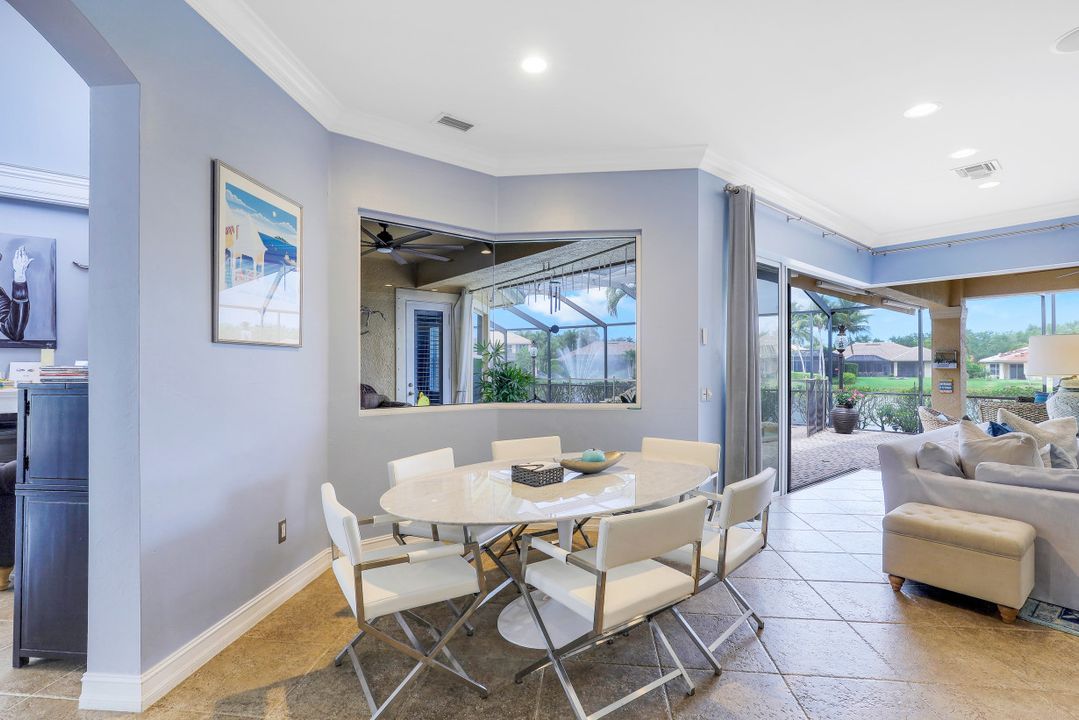 5119 Post Oak Ln, Naples, FL 34105