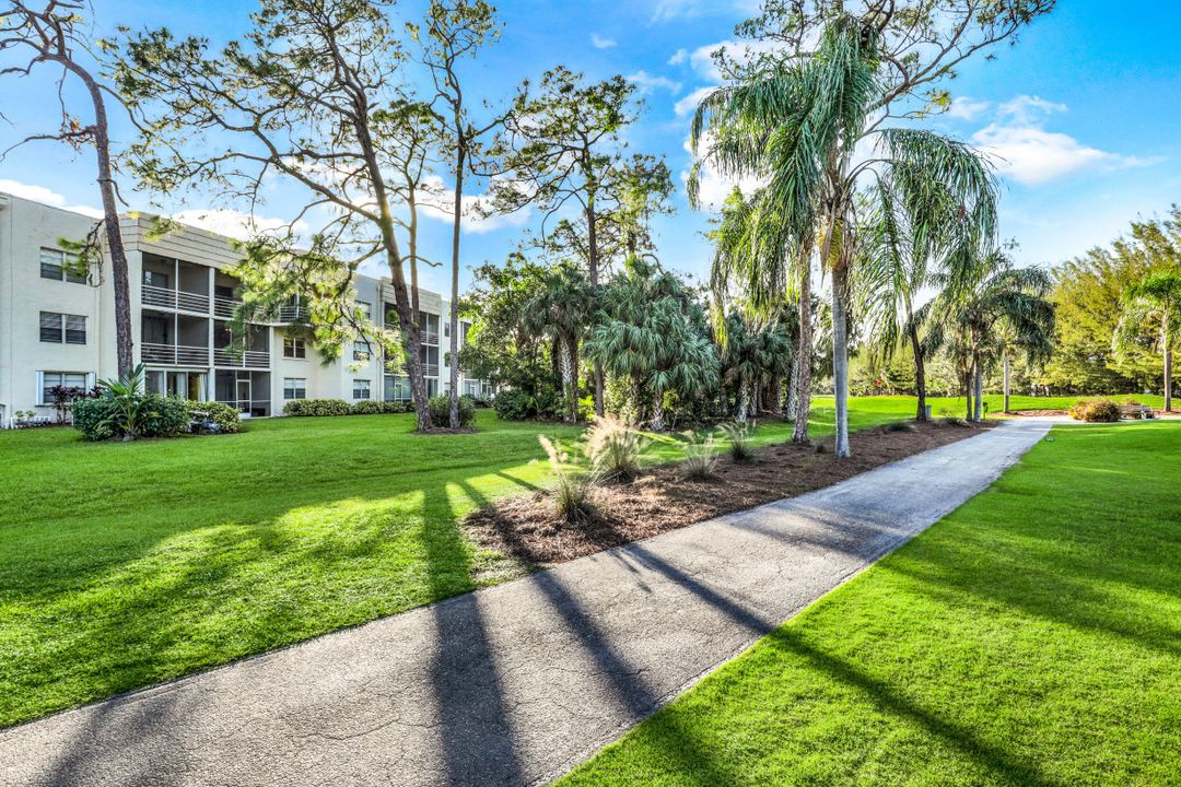 501 Forest Lakes Blvd #205, Naples, FL 34105