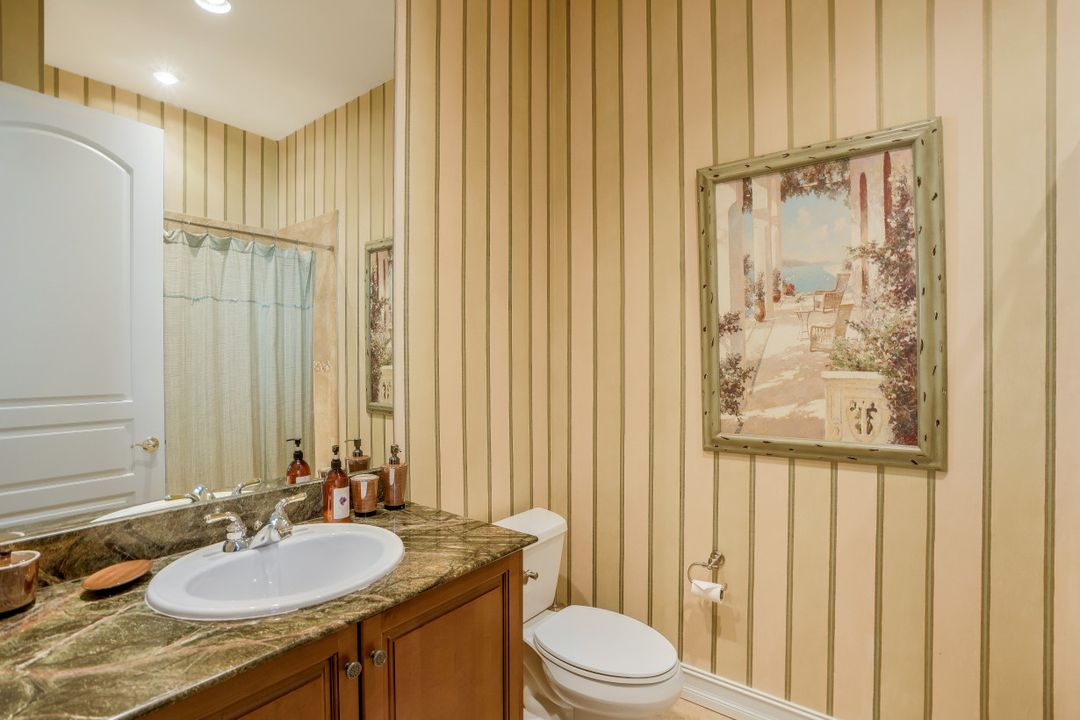7417 Treeline Dr, Naples, FL 34119