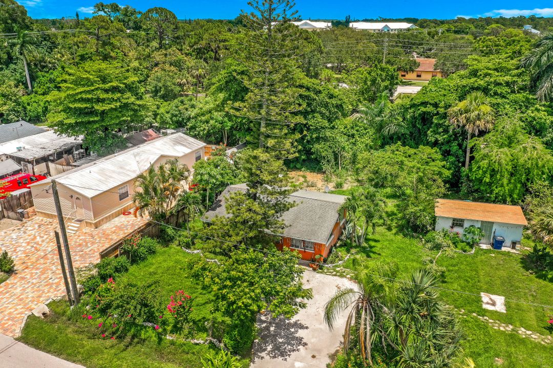 27767 New York St, Bonita Springs, FL 34135