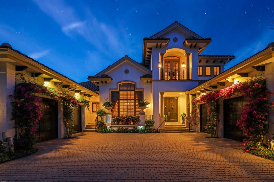 510 Anchor Rode Dr, Naples, FL 34103