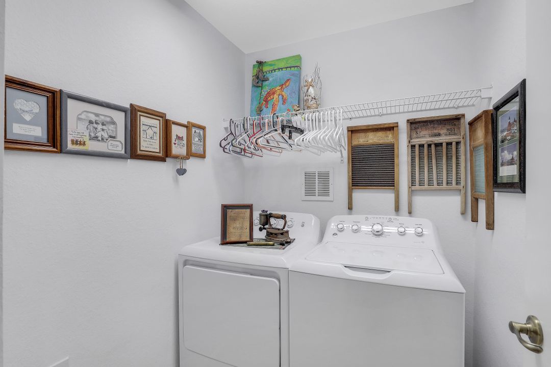 6864 Ascot Dr #102, Naples, FL 34113