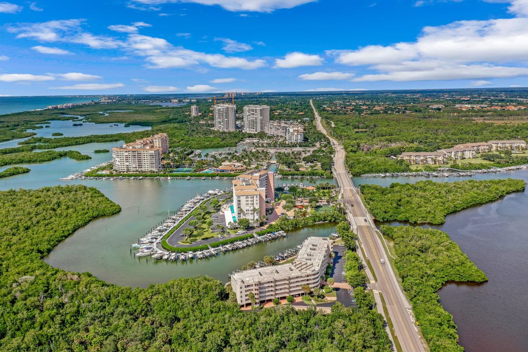 12945 Vanderbilt Dr #508, Naples, FL 34110