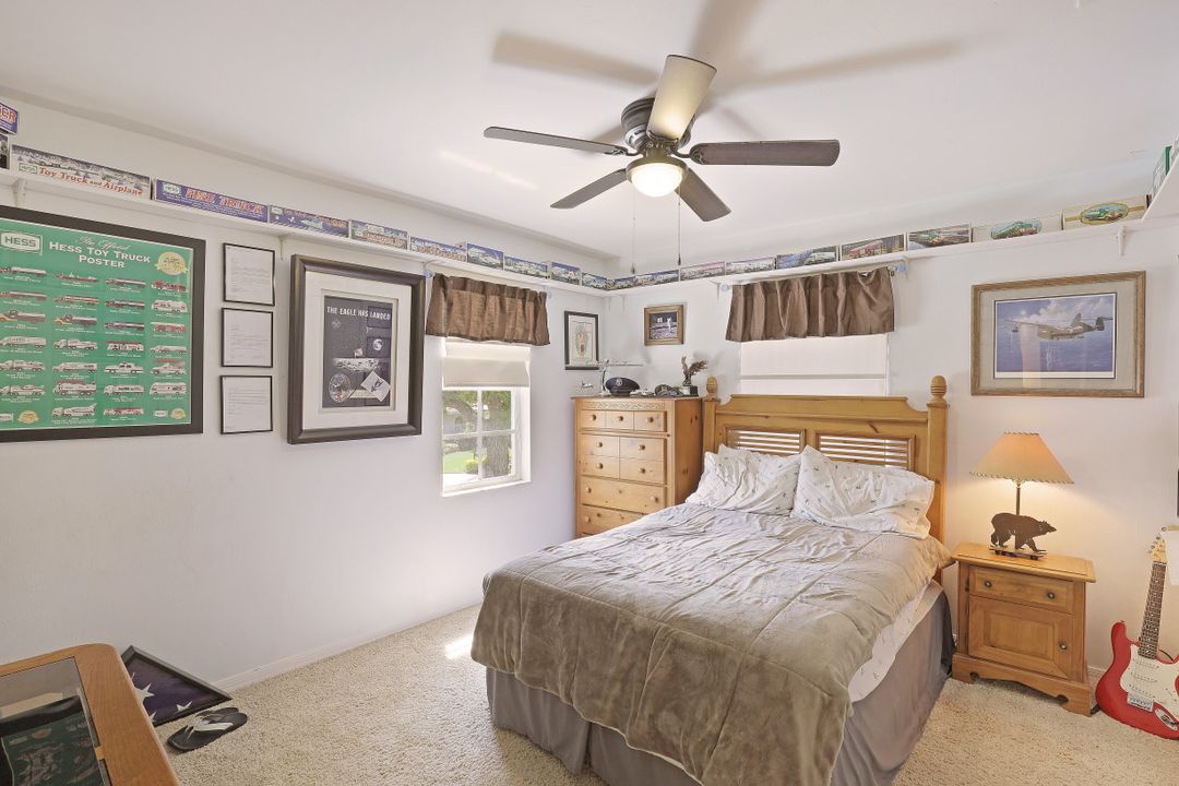 8831 Springwood Ct, Bonita Springs, FL 34135