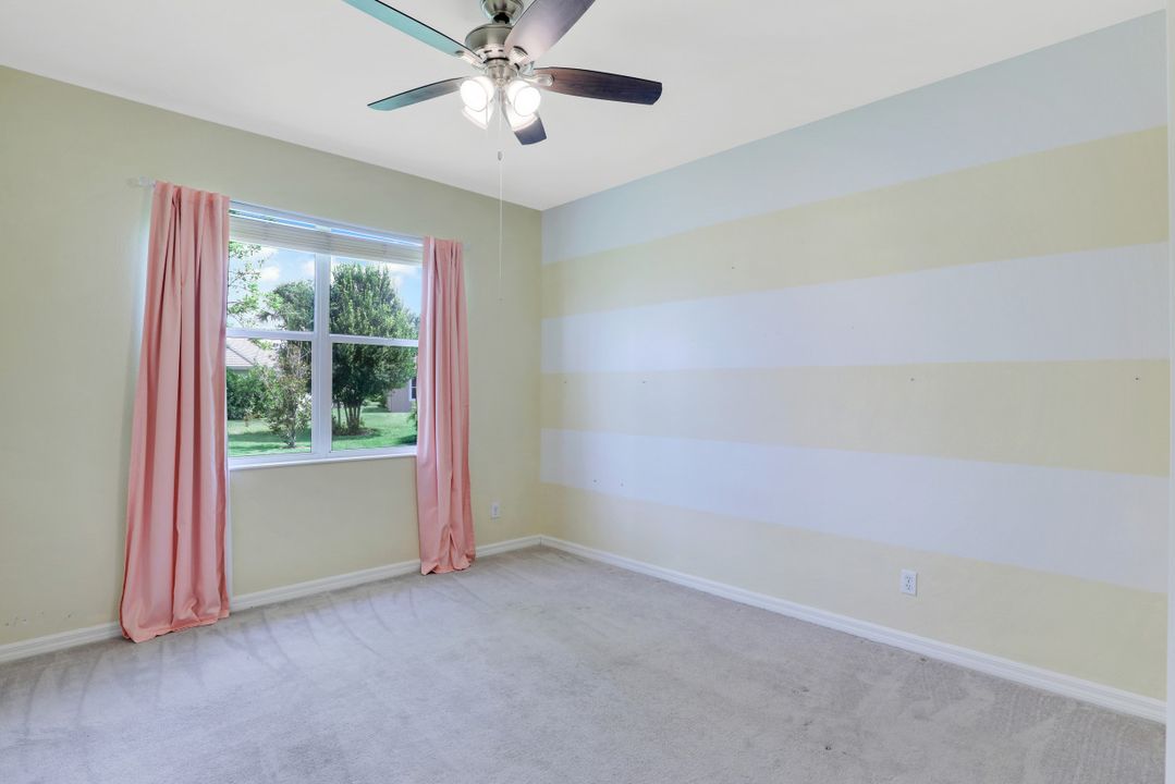 3738 Recreation Ln, Naples, FL 34116