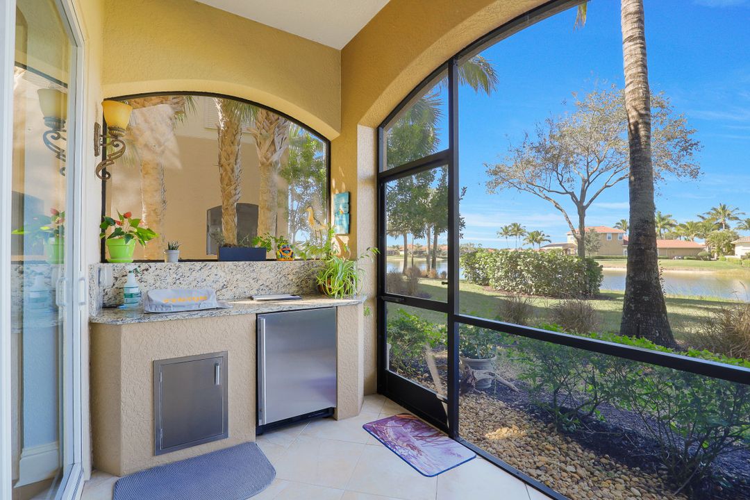 9293 Menaggio Ct #101, Naples, FL 34114