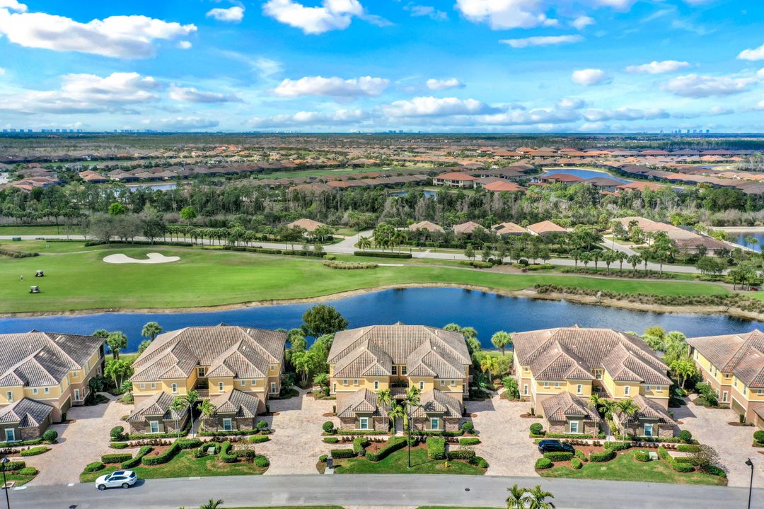 9521 Ironstone Terrace #101, Naples, FL 34120