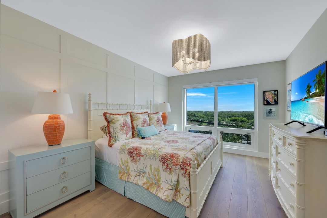 13915 Old Coast Rd #805, Naples, FL 34110