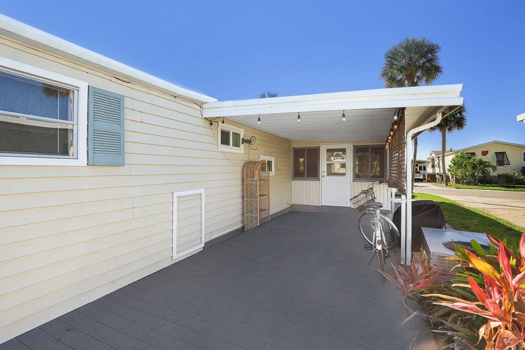11340 Cypress Ln, Fort Myers Beach, FL 33931
