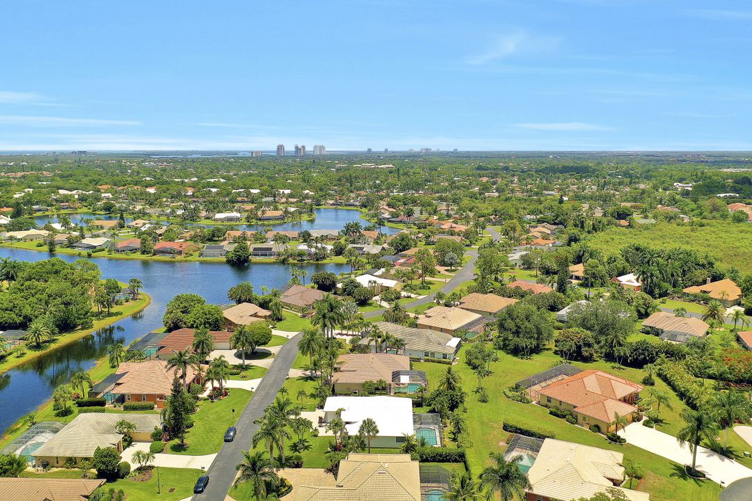 28070 Winthrop Cir, Bonita Springs, FL 34134