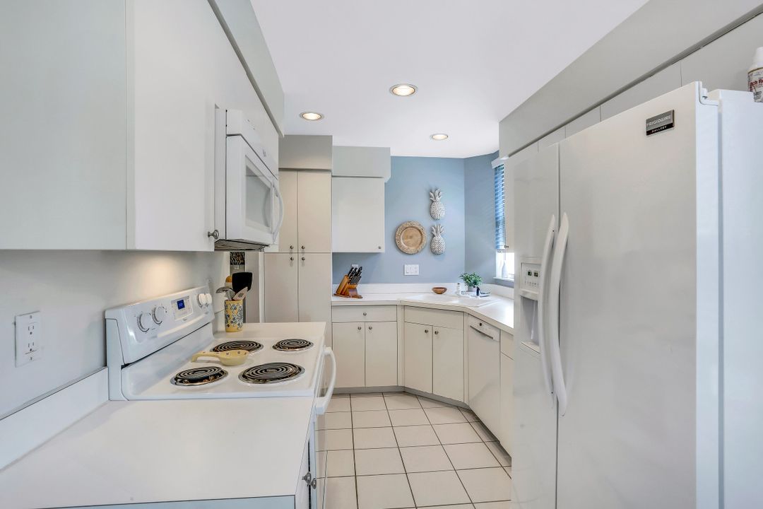 27051 Lake Harbor Ct #101, Bonita Springs, FL 34134