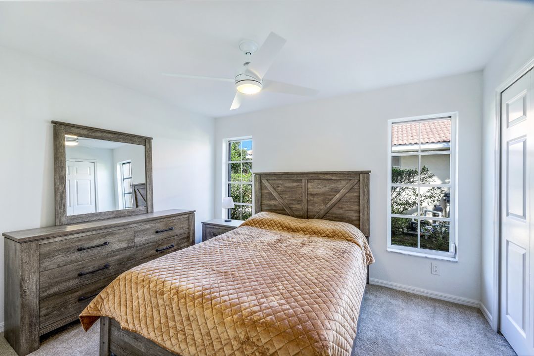 5005 SW 25th Pl, Cape Coral, FL 33914