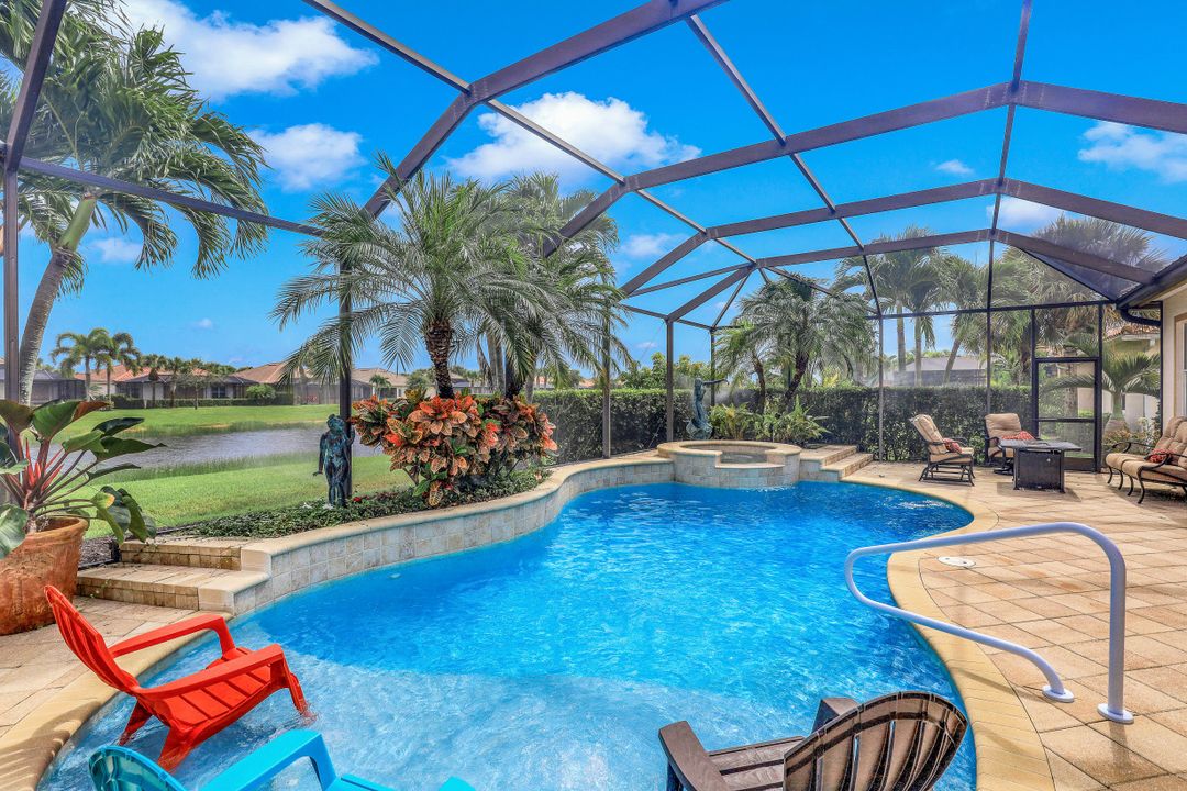 9403 Copper Rock Ct, Naples, FL 34120