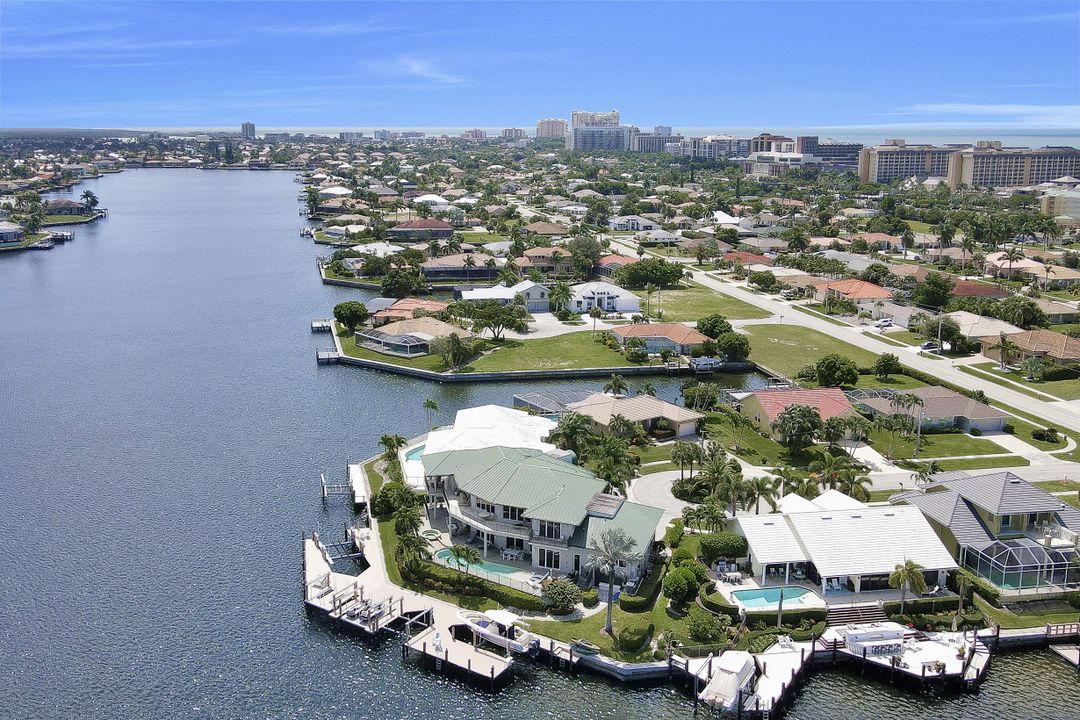 940 Tulip Ct, Marco Island, FL 34145