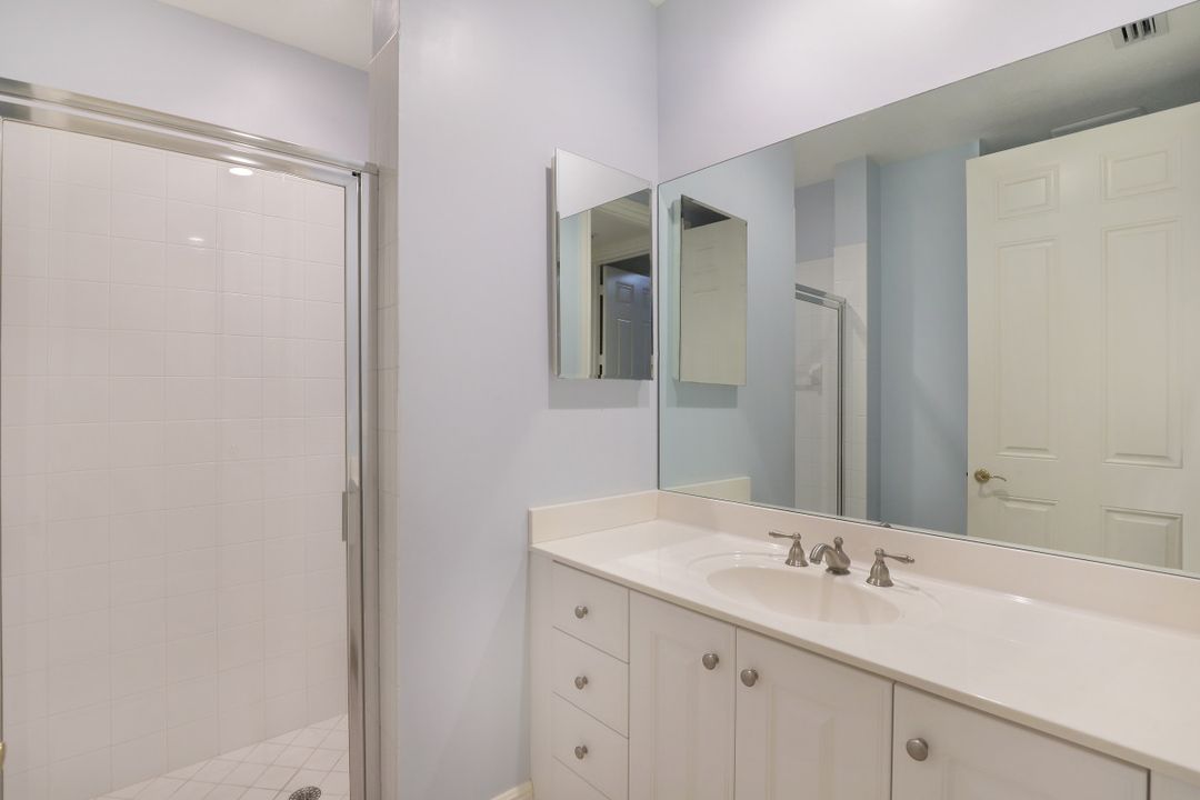 9234 Campanile Cir #102, Naples, FL 34114