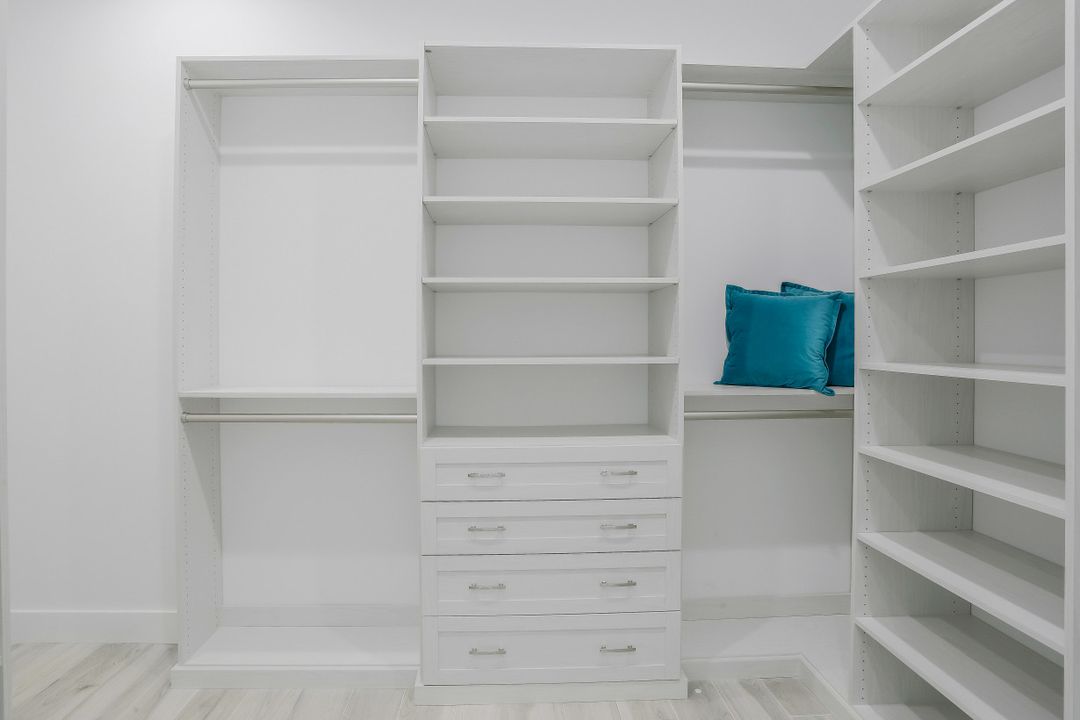 5305 Bayshore Ave, Cape Coral, FL 33904