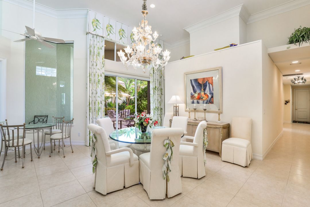 1064 Grand Isle Dr, Naples, FL 34108