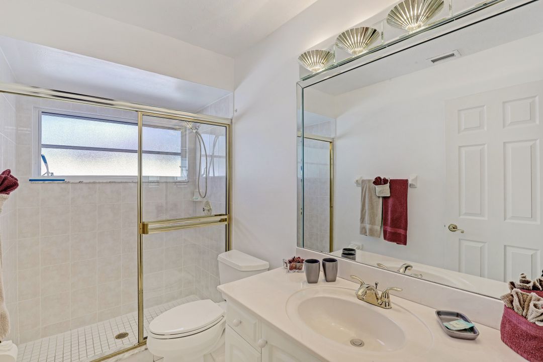 5002 SW 11th Pl, Cape Coral, FL 33914