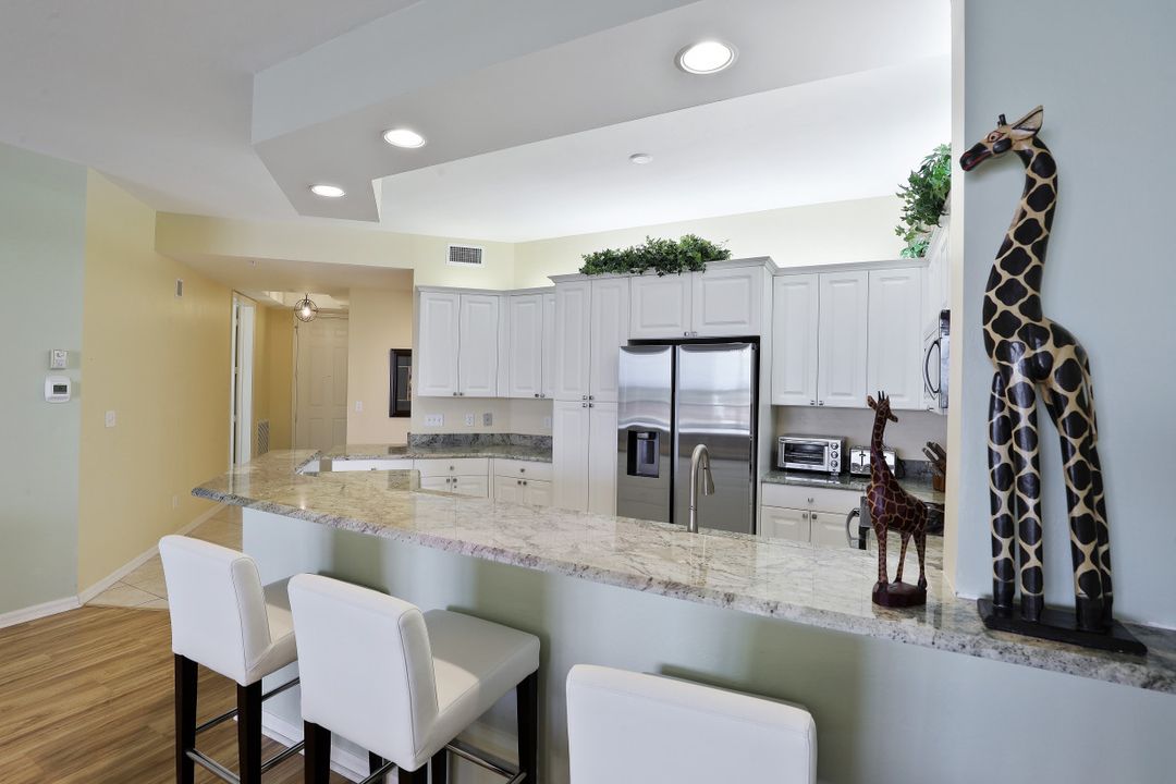 410 Flagship Dr #505, Naples, FL 34108