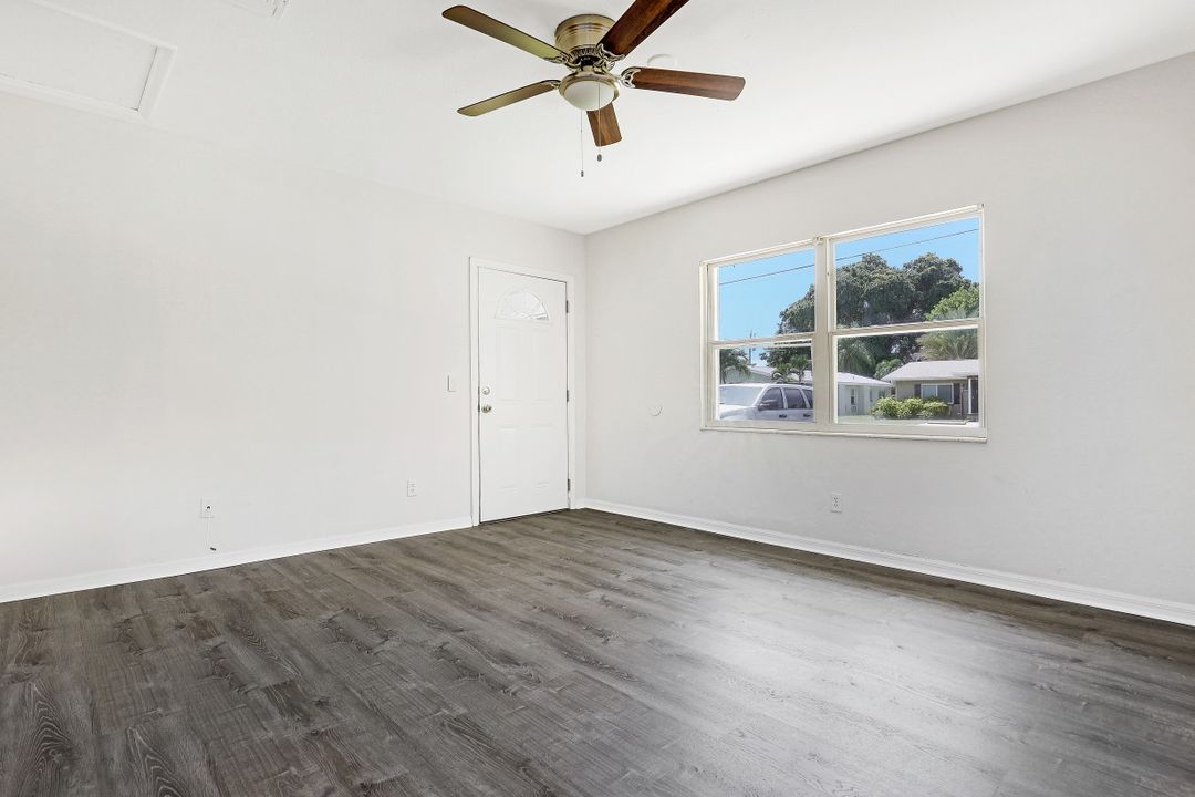 4953 Viceroy St #1 & 4, Cape Coral, FL 33904