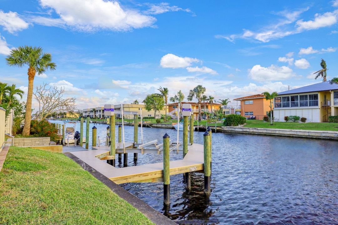 912 SE 46th St #202, Cape Coral, FL 33904