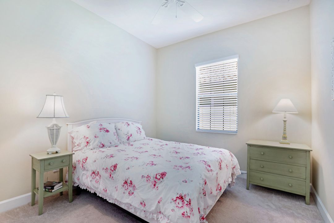 9181 Isla Bella Cir, Bonita Springs, FL 34135