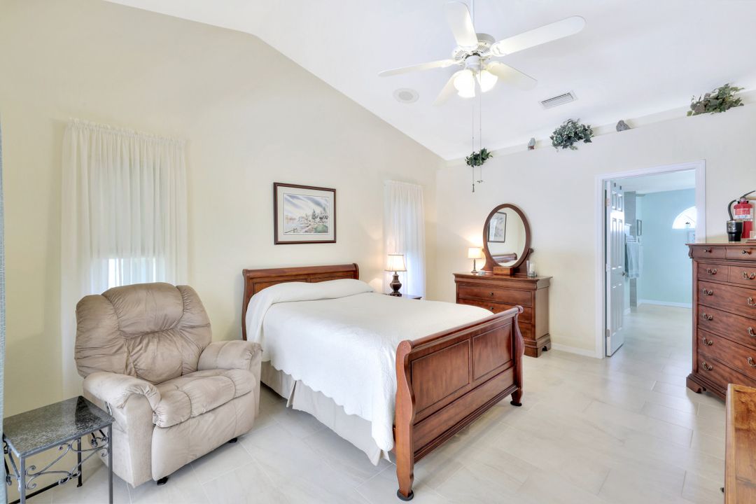 12857 Vista Pine Cir, Fort Myers, FL 33913